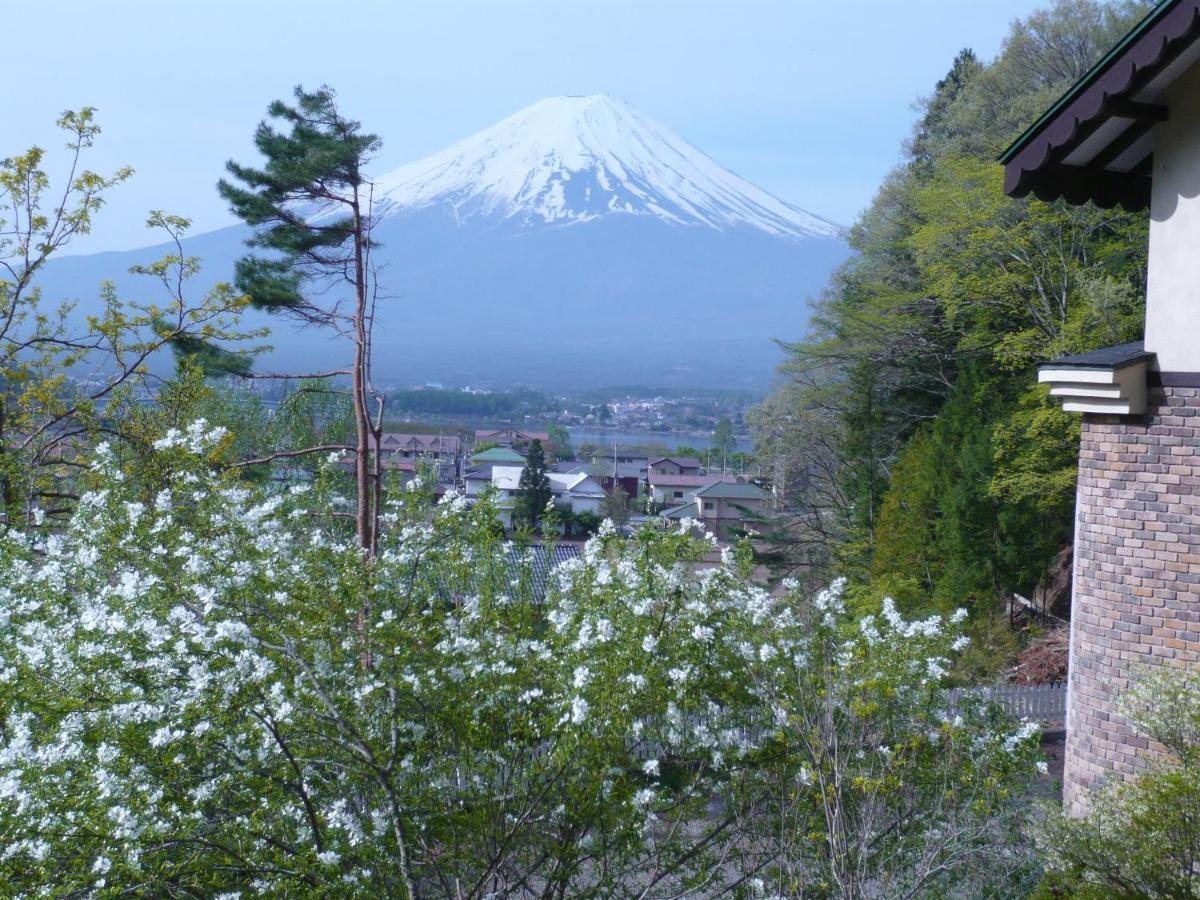 Готель Fujikawaguchiko Crescendo Екстер'єр фото