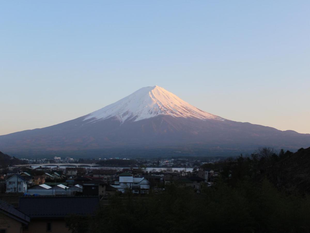 Готель Fujikawaguchiko Crescendo Екстер'єр фото